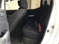 Nissan NP300 Doble Cabina 2020 4p SE L4/2.5 Man A/A Paq. Seg 2020 Nissan NP300 Doble Cabina Venta Interiores 17