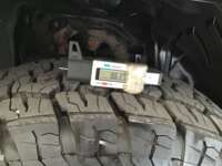 Nissan NP300 Doble Cabina 2020 4p SE L4/2.5 Man A/A Paq. Seg 2020 Nissan NP300 Doble Cabina Venta Llantas 12