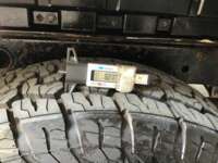 Nissan NP300 Doble Cabina 2020 4p SE L4/2.5 Man A/A Paq. Seg 2020 Nissan NP300 Doble Cabina Venta Llantas 6