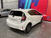 Toyota Prius 2020 5p C Híbrido L4/1.5 CVT 2020 Toyota Prius Venta Exteriores 7