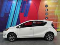 Toyota Prius 2020 5p C Híbrido L4/1.5 Aut  2020 Toyota Prius Venta Exteriores 4