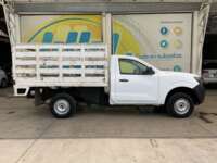 Nissan NP300 Estacas 2020 2p L4/2.5 Man 2020 Nissan NP300 Estacas Venta Exteriores 4