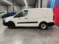 Peugeot Partner 2019 5p L4/1.6/T Diesel Man       2019 Peugeot Partner Venta Exteriores 8