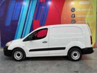 Peugeot Partner 2019 5p L4/1.6/T Diesel Man       2019 Peugeot Partner Venta Exteriores 4