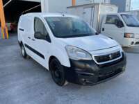 Peugeot Partner 2019 5p L4/1.6/T Diesel Man       2019 Peugeot Partner Venta Exteriores 3