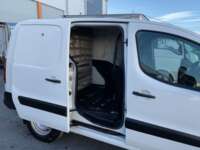Peugeot Partner 2019 5p L4/1.6/T Diesel Man       2019 Peugeot Partner Venta Interiores 14