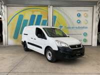 Peugeot Partner 2019 5p L4/1.6/T Diesel Man       2019 Peugeot Partner Venta Exteriores 3