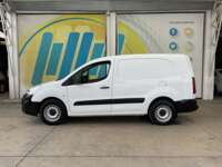 Peugeot Partner 2019 5p L4/1.6/T Diesel Man       2019 Peugeot Partner Venta Exteriores 8