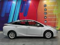 Toyota Prius 2017 5p Base Hibrido L4/1.8 Aut 2017 Toyota Prius Venta Exteriores 8