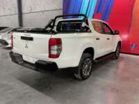 Mitsubishi L200 2023 4p GLS Doble Cabina L4/2.5/T Diesel Aut 4X4 2023 Mitsubishi L200 Venta Exteriores 7
