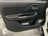 Mitsubishi L200 2023 4p GLS Doble Cabina L4/2.5/T Diesel Aut 4X4 2023 Mitsubishi L200 Venta Interiores 15