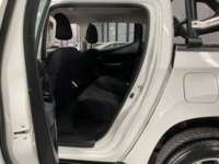 Mitsubishi L200 2023 4p GLS Doble Cabina L4/2.5/T Diesel Aut 4X4 2023 Mitsubishi L200 Venta Interiores 18
