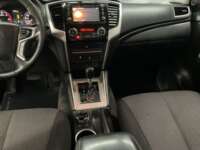 Mitsubishi L200 2023 4p GLS Doble Cabina L4/2.5/T Diesel Aut 4X4 2023 Mitsubishi L200 Venta Interiores 4