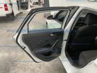 Volkswagen Jetta 2020 4p Trendline L4/1.4/T Aut IMG_7072