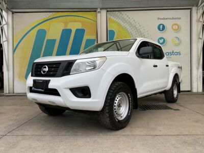 Nissan NP300 Frontier 2020 4p Diesel L4/2.5/T 4X4 Man Paq. Seg.