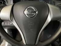 Nissan NP300 Frontier 2020 4p Diesel L4/2.5/T 4X4 Man Paq. Seg. 2020 Nissan NP300 Frontier Venta Interiores 11