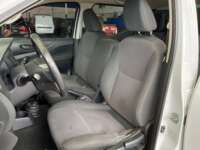 Nissan NP300 Frontier 2020 4p Diesel L4/2.5/T 4X4 Man Paq. Seg. 2020 Nissan NP300 Frontier Venta Interiores 15