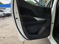 Nissan NP300 Frontier 2020 4p Diesel L4/2.5/T 4X4 Man Paq. Seg. 2020 Nissan NP300 Frontier Venta Interiores 16