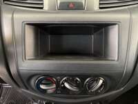 Nissan NP300 Frontier 2020 4p Diesel L4/2.5/T 4X4 Man Paq. Seg. 2020 Nissan NP300 Frontier Venta Interiores 7