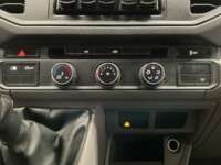 Volkswagen Crafter 2022 5p Van L4/2.0/TDI Man A/A 4.9/Ton LWB 2022 Volkswagen Crafter Venta Interiores 6
