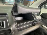 Peugeot Partner 2021 5p L4/1.6/T Diesel Man 2021 Peugeot Partner Venta Interiores 11
