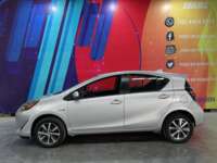 Toyota Prius 2019 5p C Hibrido L4/1.5/Aut 2019 Toyota Prius Venta Exteriores 4