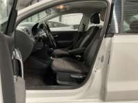Volkswagen Vento 2021 4p Comfortline Plus L4/1.6 Tiptronic 2021 Volkswagen Vento Venta Interiores 15