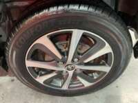 Toyota Prius 2019 5p Base CVT 2019 Toyota Prius Venta Llantas 7