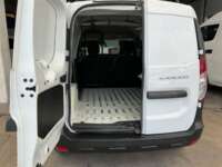Renault Kangoo 2023 5p Intense L4/1.6 Man 2023 Renault Kangoo Venta Cajuela 1
