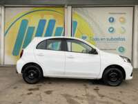 Nissan March 2022 5p Sense L4/1.6 Man 2022 Nissan March Venta Exteriores 4