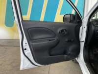 Nissan March 2022 5p Sense L4/1.6 Man 2022 Nissan March Venta Interiores 16