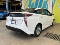 Toyota Prius 2017 5p Base Hibrido L4/1.8 Aut 2017 Toyota Prius Venta Exteriores 5