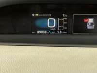 Toyota Prius 2017 5p Base Hibrido L4/1.8 Aut 2017 Toyota Prius Venta Interiores 3