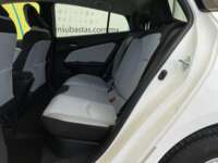 Toyota Prius 2017 5p Base Hibrido L4/1.8 Aut 2017 Toyota Prius Venta Interiores 23