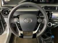 Toyota Prius 2018 5p C Híbrido L4/1.5 Aut 2018 Toyota Prius Venta Interiores 1