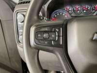 Chevrolet Silverado 2023 4p Doble Cabina Custom V8/5.3 Aut 4X4 2023 Chevrolet Silverado Venta Interiores 6