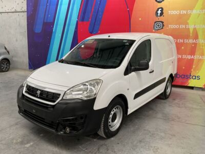 Peugeot Partner 2019 5p L4/1.6/T Diesel Man      