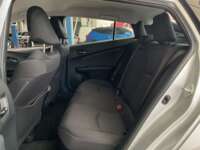 Toyota Prius 2019 5p Base CVT 2019 Toyota Prius Venta Interiores 23