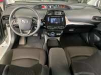 Toyota Prius 2019 5p Base CVT 2019 Toyota Prius Venta Interiores 4