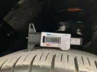 Toyota Prius 2019 5p Base CVT 2019 Toyota Prius Venta Llantas 3