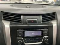 Nissan NP300 Doble Cabina 2020 4p S L4/2.5 Man A/A Paq. Seg. 2020 Nissan NP300 Doble Cabina Venta Interiores 5