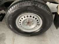 Nissan NP300 Doble Cabina 2020 4p S L4/2.5 Man A/A Paq. Seg. 2020 Nissan NP300 Doble Cabina Venta Llantas 4