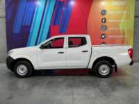 Nissan NP300 Doble Cabina 2020 4p SE L4/2.5 Man A/A Paq. Seg 2020 Nissan NP300 Doble Cabina Venta Exteriores 4
