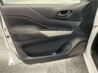 Nissan NP300 Doble Cabina 2020 4p SE L4/2.5 Man A/A Paq. Seg 2020 Nissan NP300 Doble Cabina Venta Interiores 12