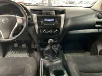Nissan NP300 Doble Cabina 2020 4p SE L4/2.5 Man A/A Paq. Seg 2020 Nissan NP300 Doble Cabina Venta Interiores 4