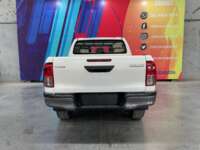 Toyota Hilux 2019 4p Doble Cabina Base L4/2.7 Man  2019 Toyota Hilux Venta Exteriores 6
