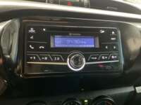 Toyota Hilux 2019 4p Doble Cabina Base L4/2.7 Man  2019 Toyota Hilux Venta Interiores 6