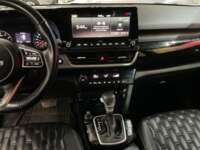Kia Seltos 2023 5p SX L4/1.6 Aut 2023 Kia Seltos Venta Interiores 4