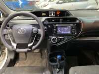 Toyota Prius 2021  2021 Toyota Prius Venta Interiores 4