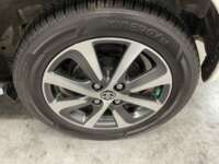 Toyota Prius 2021  2021 Toyota Prius Venta Llantas 4